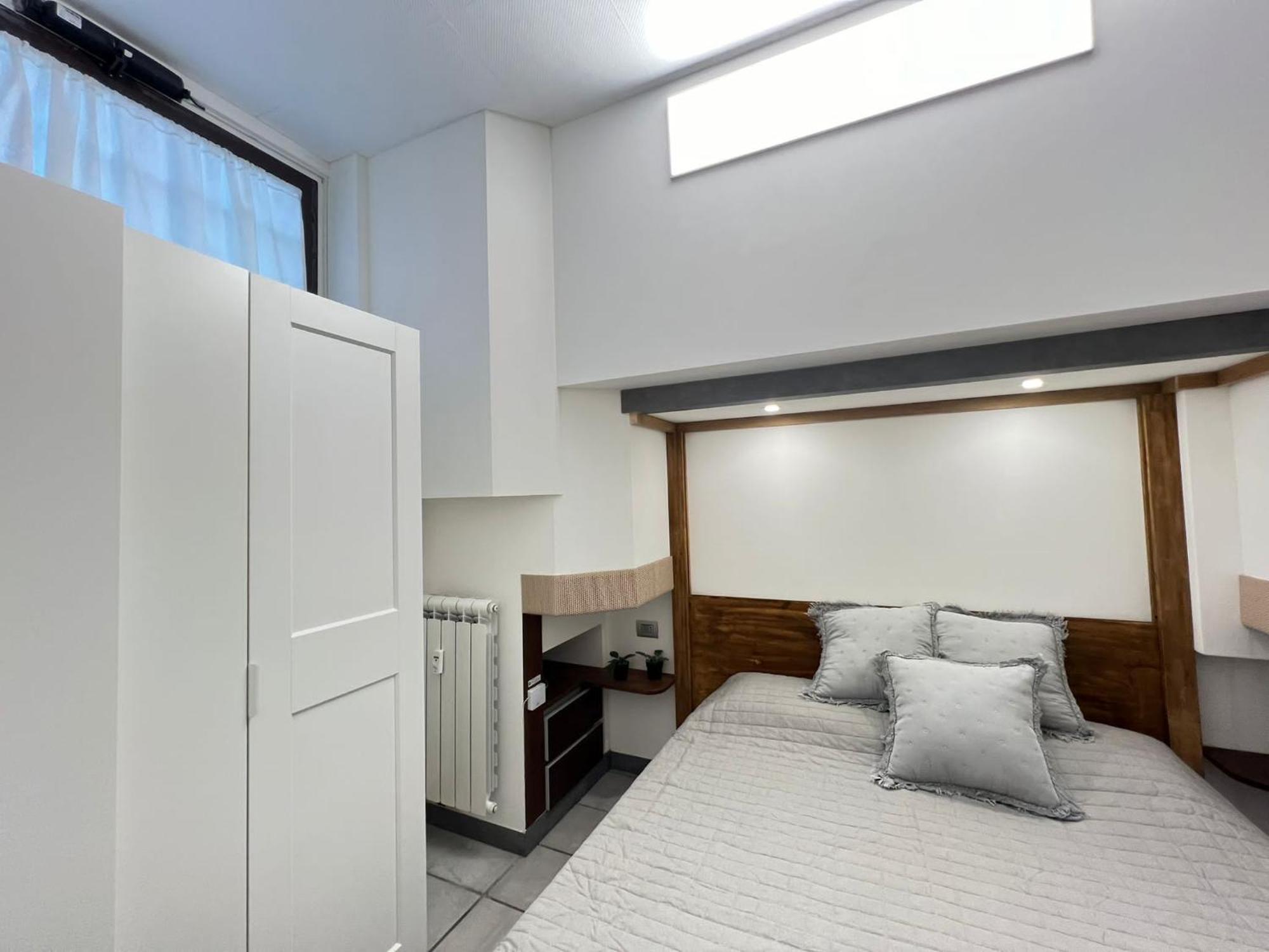 "R&P Apartment", Short Term Stay, Elegant Design, Bisceglie Metro Station, Easy For San Siro And Fiera Milano, Free Parking Экстерьер фото